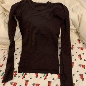 Lululemon swiftly tech